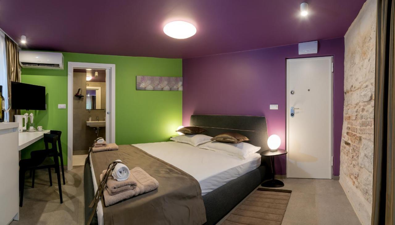 Annie'S Stone Studio & Room Split Exteriör bild