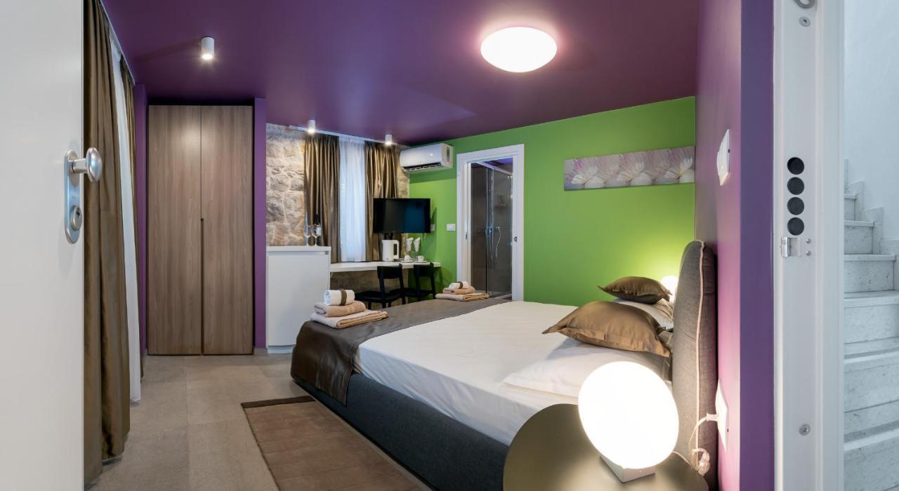 Annie'S Stone Studio & Room Split Exteriör bild
